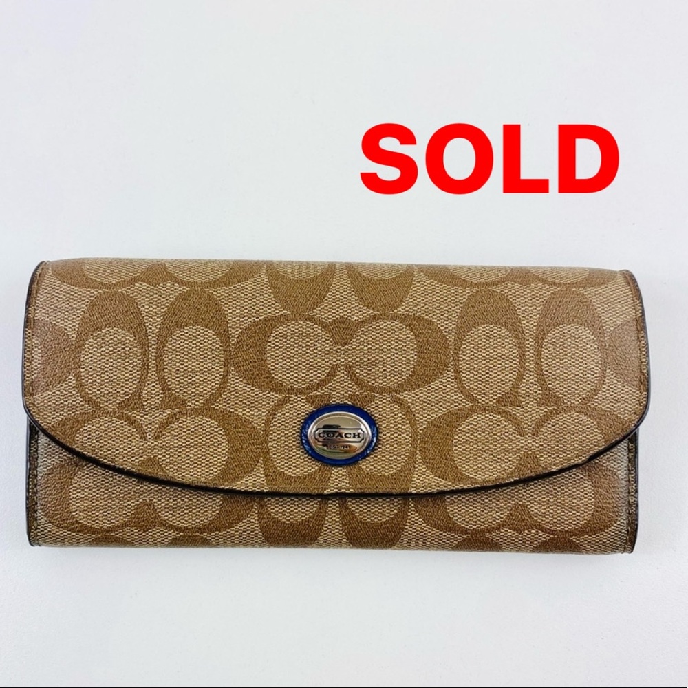 ⛔️SOLD⛔️ Coach F49154 SKHNV Peyton Signature Slim Envelope - Picture 1 of 9